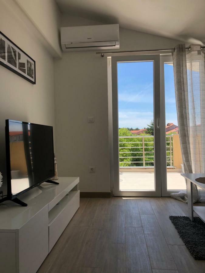 شقة زادار  في Apartman Nina المظهر الخارجي الصورة
